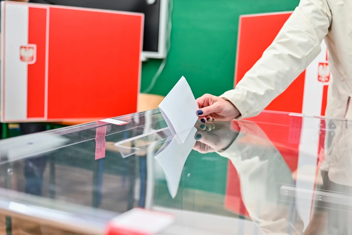 Na niedzielę 10 maja zaplanowano referendum w sprawie odwołania przed upływem kadencji wójta małopolskiej gminy Lanckorona, Ryszarda Goneta. Lokale czynne będą od godz. 7 do 21.
