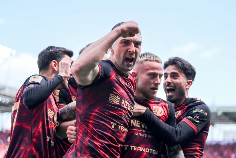 Gol za golem w pierwszej połowie meczu Widzewa. Brawurowa ucieczka z piekła