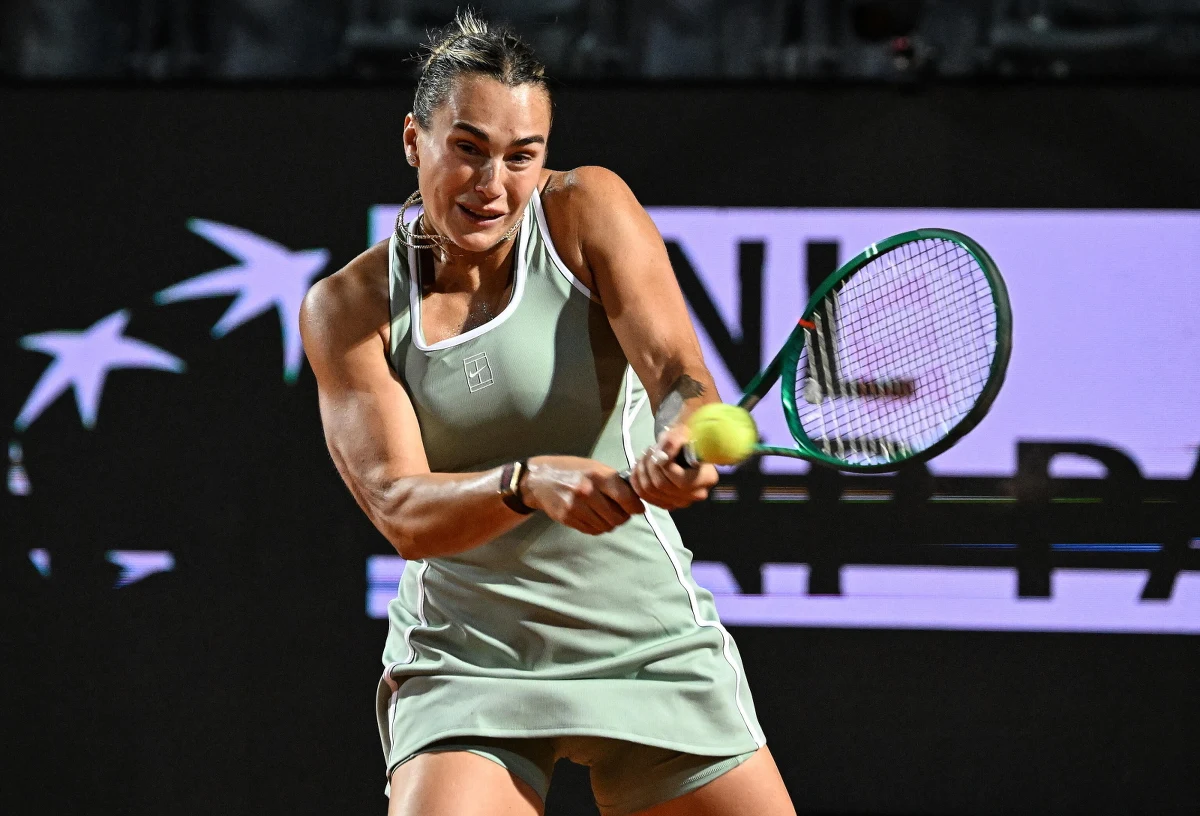 Aryna Sabalenka szybko pożegnała się z turniejem w Rzymie. Białoruska tenisistka ujawniła, że przeszkadzał jej ból w dolnej części kręgosłupa. Uznała, że przed rozpoczęciem przygotowań do French Open potrzebuje kilku dni odpoczynku.