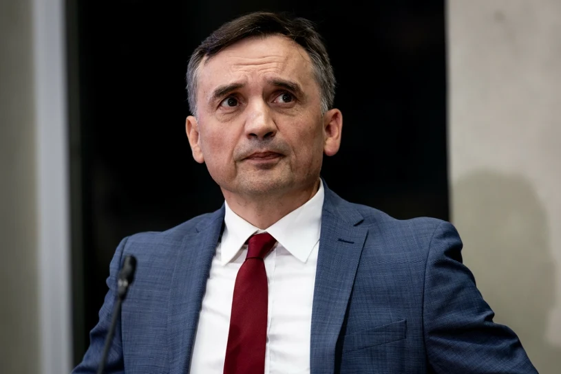 Politycy komentują wyjazd Ziobry do USA. "Skompromitowani tchórze"