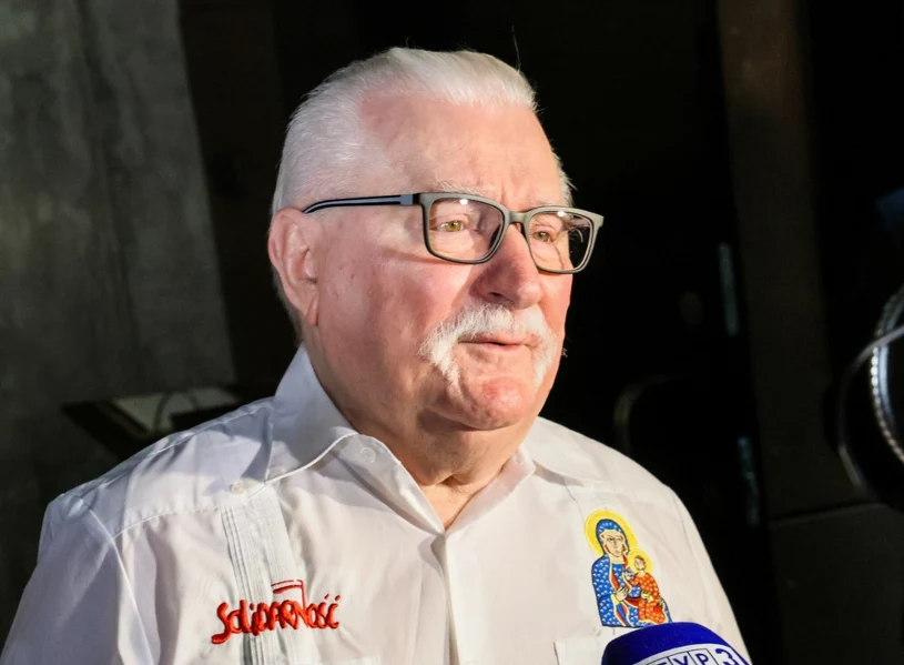 Lech Wałęsa kategorycznie żąda. Tablica albo "milion złotych z odsetkami"