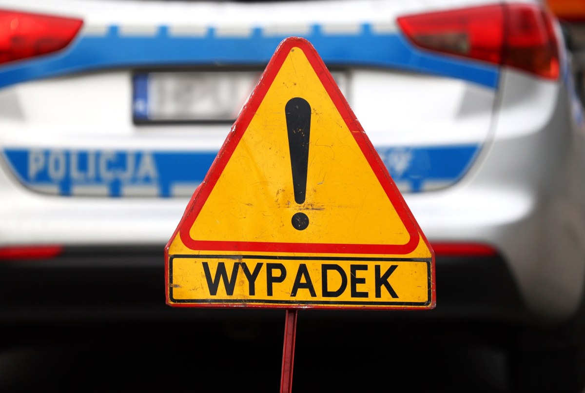Karambol na A2. Są poszkodowani, trasa zablokowana