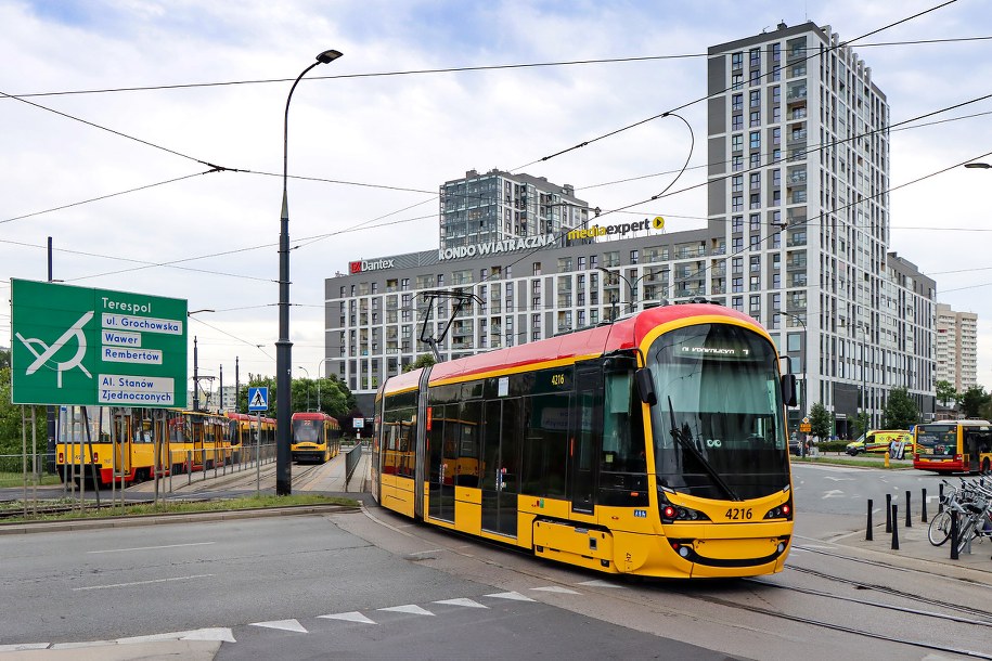 /Warszawski Transport Publiczny /