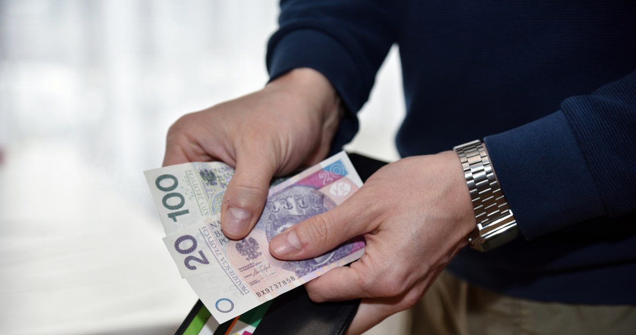 Rynek pracy czeka spora zmiana. Nowe przepisy pokażą, kto zarabiał za mało