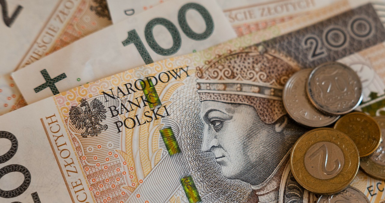 Miliony złotych czekają w ZUS. Swoją "porcję" odblokujesz jednym wnioskiem