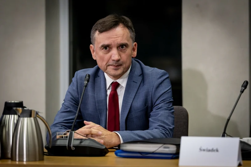Szef prawicowej telewizji wezwany do prokuratury. Chodzi o Zbigniewa Ziobrę