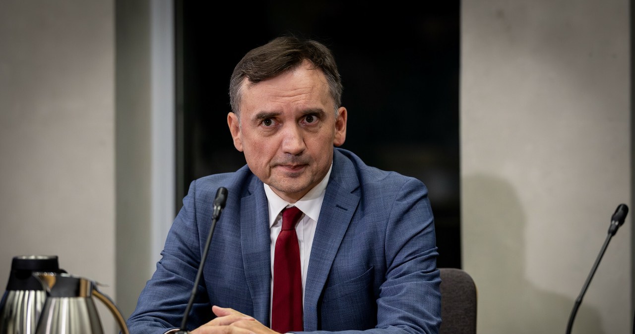 Wyjazd Ziobry do USA podzielił PiS. Jedni są za, inni krytykują