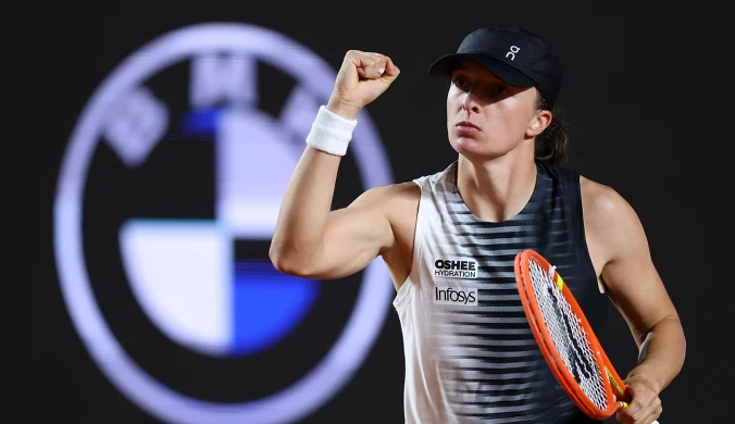 Kosmiczny tenis Świątek, Osaka ruszyła do Wiktorowskiego. Dwa sety w Rzymie