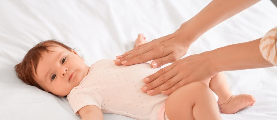 Główny Inspektorat Sanitarny ostrzega przed ziołowo-owocową herbatką, która ma łagodzić dolegliwości trawienne u najmłodszych. Partia produktu zanieczyszczona jest toksycznymi substancjami i może być zagrożeniem dla zdrowie.