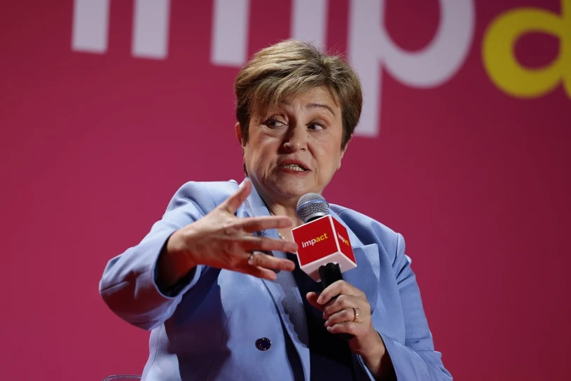 Szefowa MFW krytycznie o mrożeniu cen paliw. "Dolewanie oliwy do ognia"