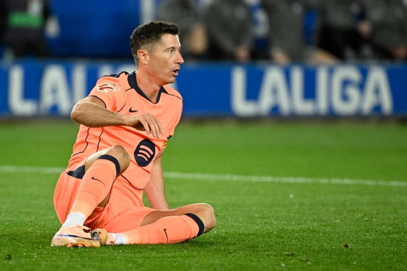 Barcelona trafiona w Kraju Basków. "Lewy" bezradny. Fatalna seria Szczęsnego