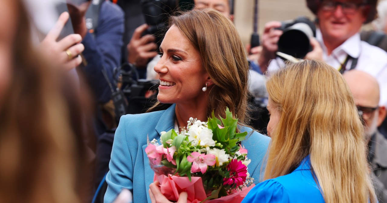 Kate Middleton w pudrowym błękicie. Pojawiła się we Włoszech bez Williama