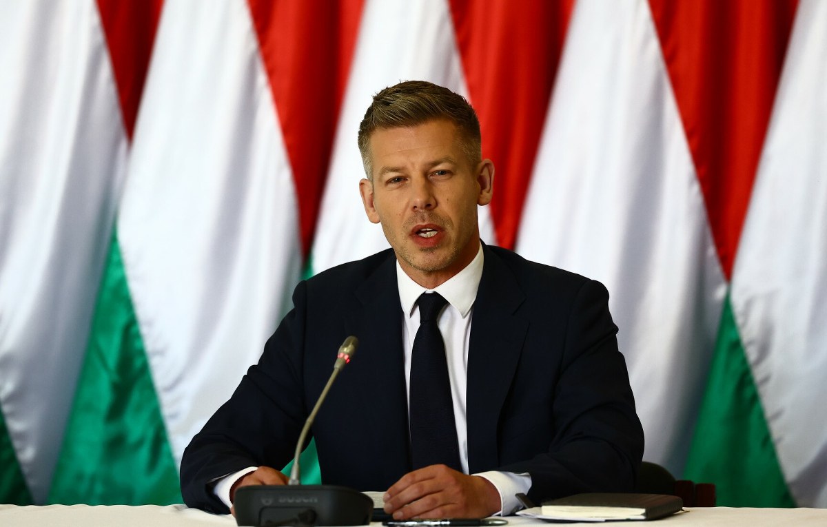 Orban wprowadził, Magyar kończy. "Powrót do normalności" po sześciu latach