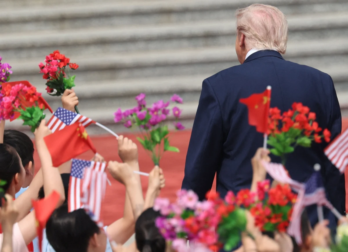 Podczas gdy Donald Trump zachwyca się Xi Jinpingiem podczas swojej wizyty w Chinach, amerykański wywiad alarmuje: wykorzystując amerykańską wojnę w Iranie, Pekin zyskuje znaczącą przewagę nad Stanami Zjednoczonymi w każdej możliwej sferze. Ocena wywiadowcza wywołała niepokój w Pentagonie.