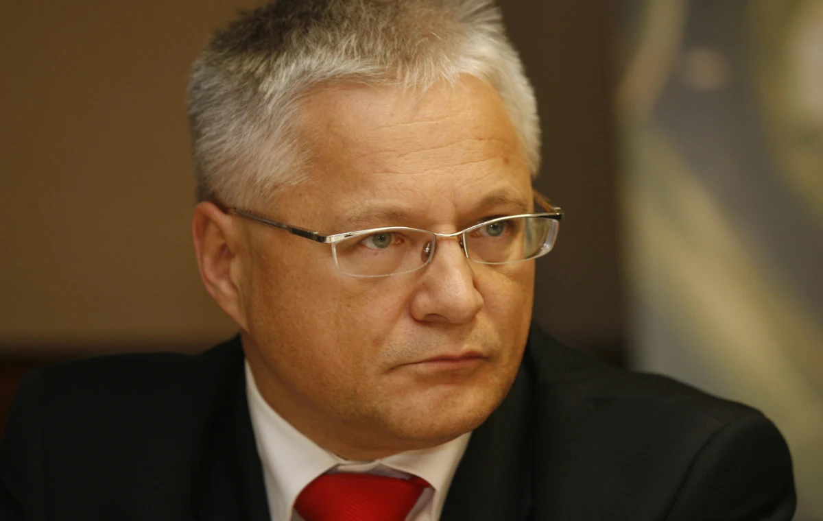 Bogusław Oleksy został powołany przez radę nadzorczą na stanowisko prezesa Jastrzębskiej Spółki Węglowej (JSW). Tomasza Gawlika, Jolantę Gruszkę i Artura Wojtkowa powołano na stanowisko wiceprezesów - poinformowała spółka.