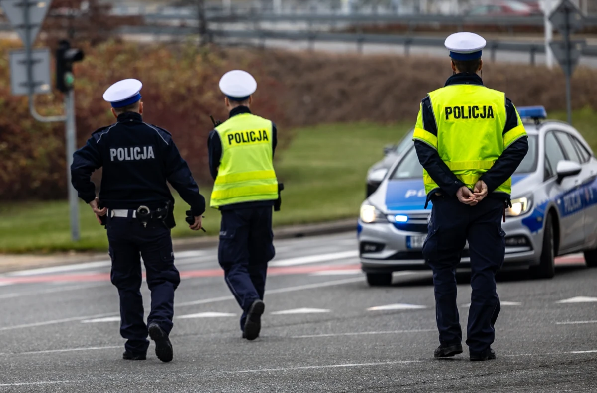Do niecodziennego wypadku doszło w piątek na autostradzie A4 w Katowicach. Potrącona została kobieta, która prawdopodobnie przebiegała przez jezdnię.