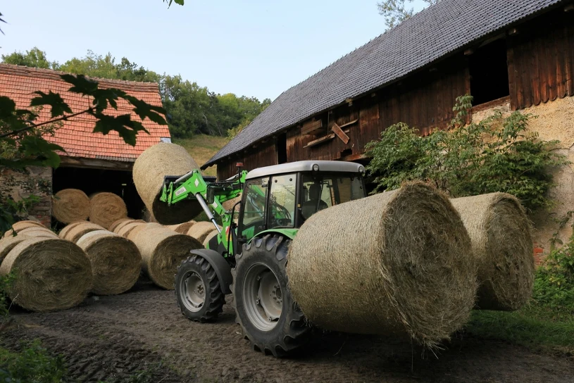 Nowe plany uderzą w wieś. Nie postawią obory, nie sprzedadzą ziemi