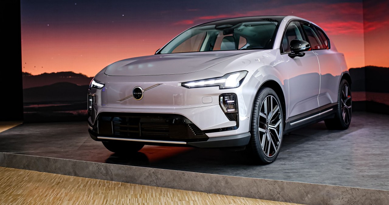 Volvo EX60 rzuca wyzwanie XC60. Elektryk z zasięgiem 810 km zamiast hybrydy