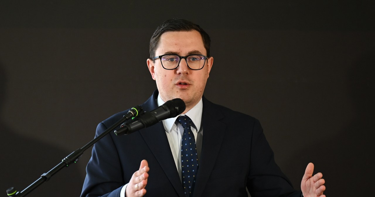 "Dziwne zachowanie" wiceministra energii. Mamy komentarz szefa resortu