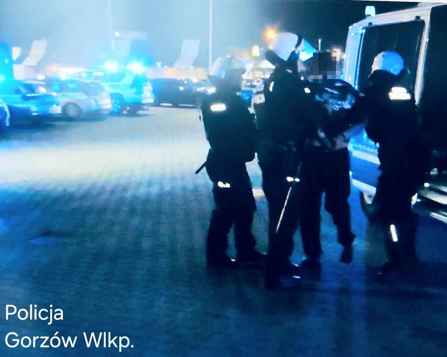 /Policja /