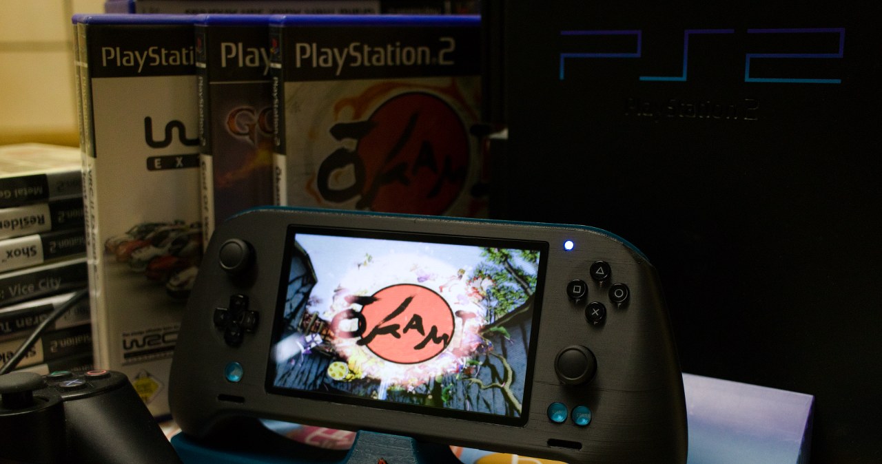 Stworzył przenośną konsolę PlayStation 2. To arcydzieło inżynierii!