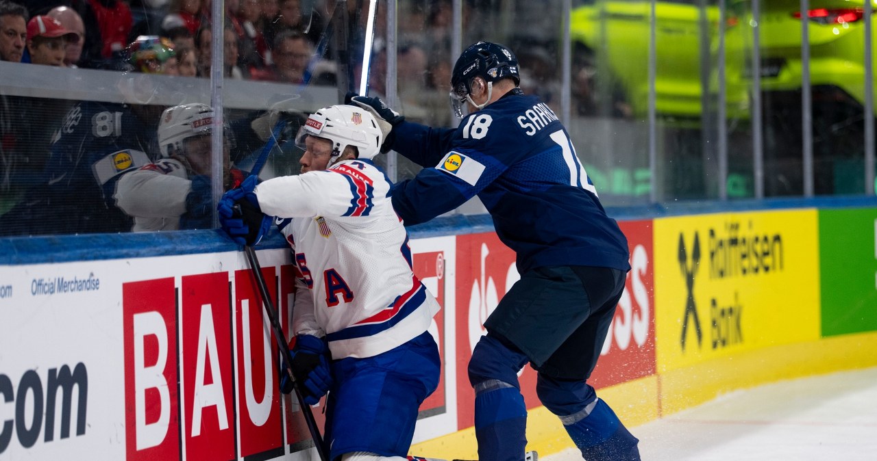 Klęska obrońców tytułu w MŚ. Niesamowite 20 minut Kanady i popis Crosby'ego