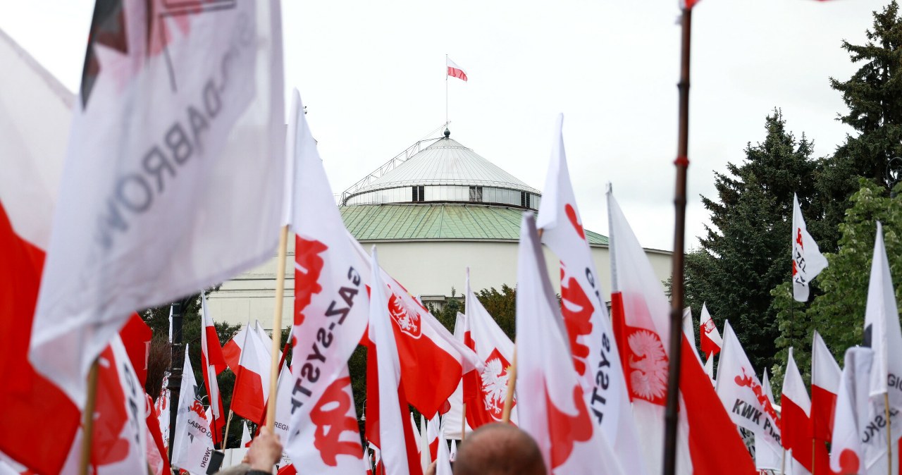 Rolnicy znów na ulicach. "Mamy dramat na wsi". W tle pomysł prezydenta