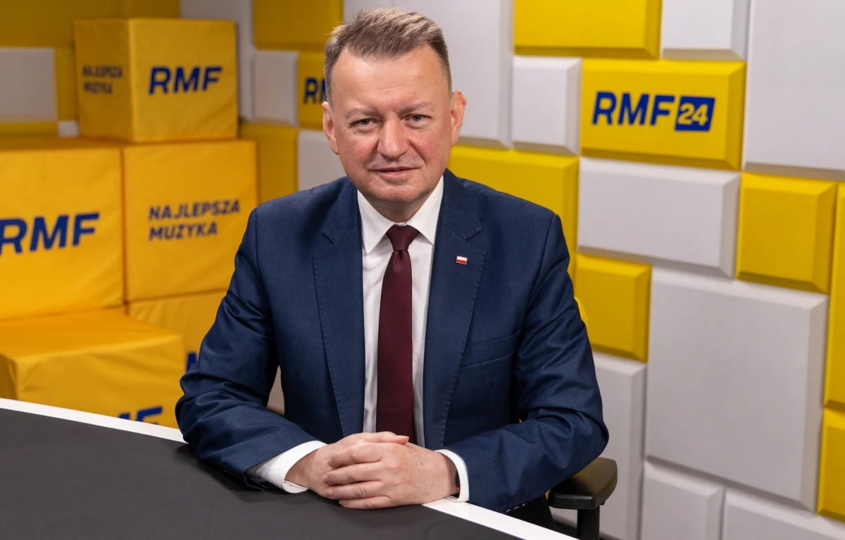 "Problemem jest Donald Tusk" - mówił w Rozmowie o 7:00 w Radiu RMF24 Mariusz Błaszczak, komentując decyzję Pentagonu o wstrzymaniu rozmieszczenia w Polsce brygady pancernej w ramach planowanej rotacji. Polityk PiS kilkukrotnie powtórzył, że ze względu na "antyamerykańską" postawę zarówno szefa rządu, jak i marszałka Sejmu Włodzimierza Czarzastego relacje ze Stanami Zjednoczonymi zostały nadszarpnięte.