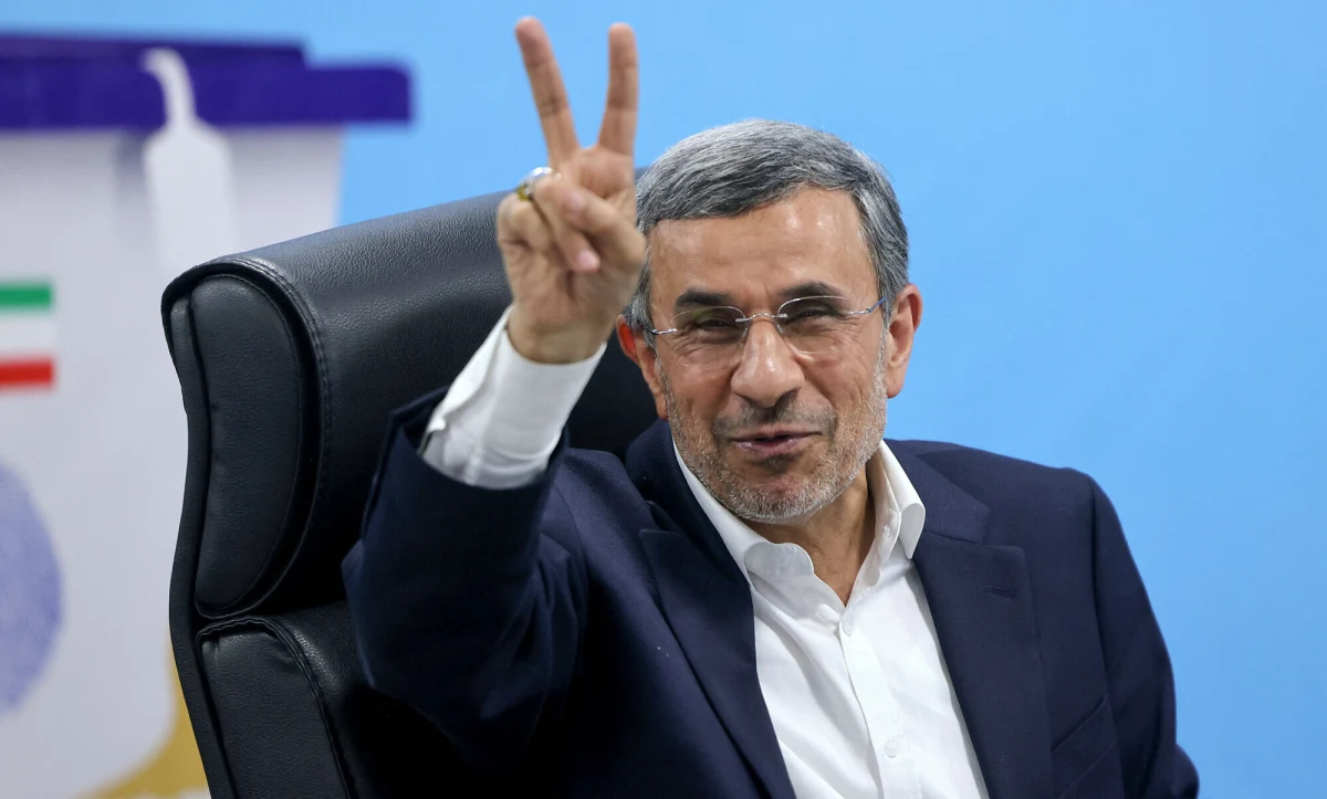 W pierwszej fazie wojny z Iranem Stany Zjednoczone i Izrael rozważały wsparcie byłego prezydenta Mahmuda Ahmadineżada w przejęciu władzy w Teheranie - ujawnił "New York Times", powołując się na źródła w amerykańskiej administracji. Plan zakładał uwolnienie polityka z aresztu domowego, jednak zakończył się niepowodzeniem.