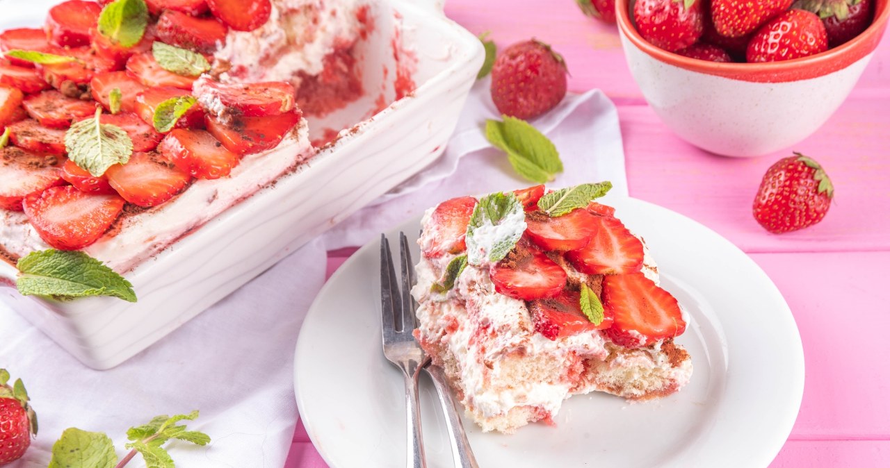 Truskawki w promocji? Koniecznie zrób obłędne "tiramisu" we włoskim stylu