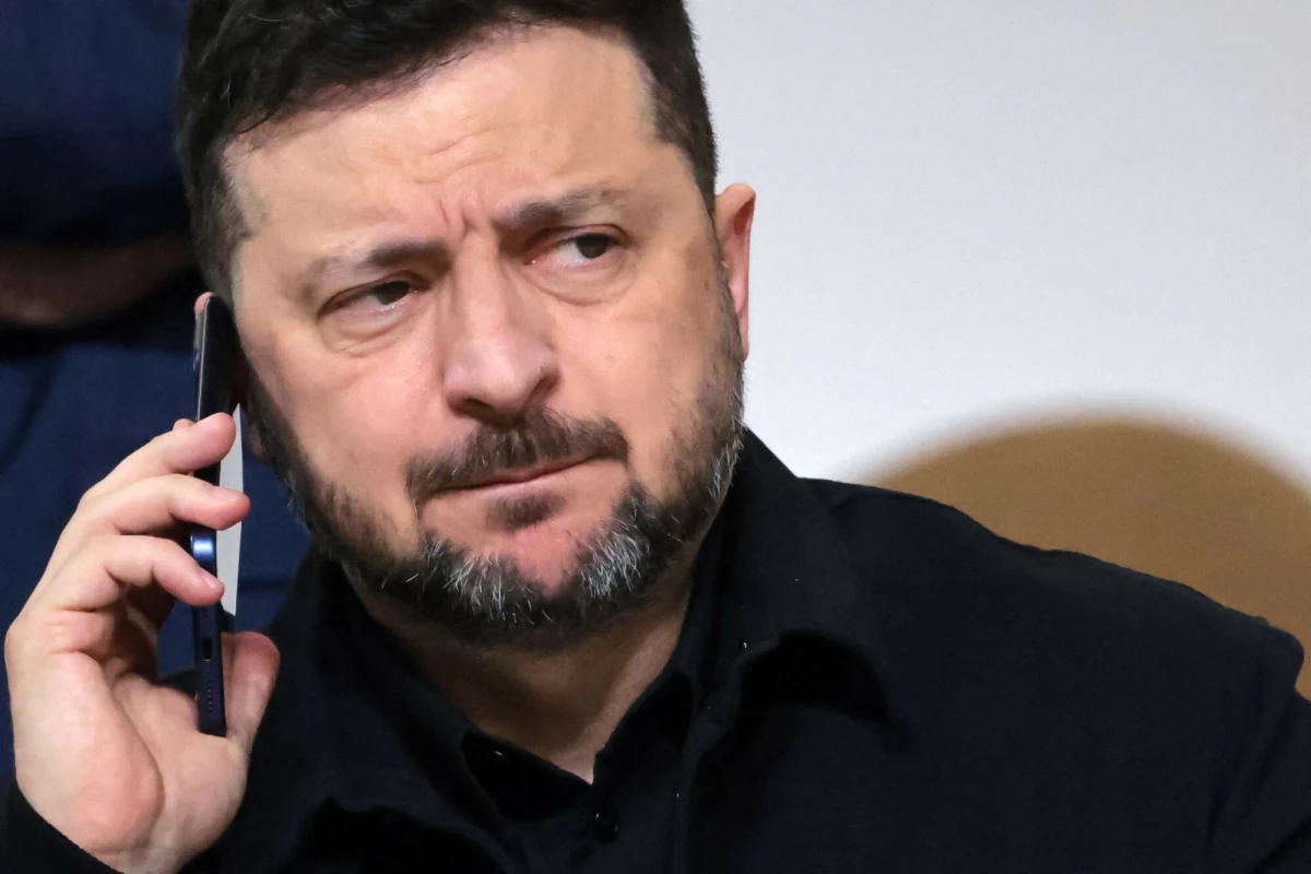 Wołodymyr Zełenski chce wyprzedzić ruch wroga. Siły ukraińskie zostaną wzmocnione na kierunku czernihowsko-kijowskim. Według prezydenta Ukrainy Rosja ma pięć scenariuszy rozszerzenia wojny na północną Ukrainę i przygotowuje nowe działania mobilizacyjne obejmujące dodatkowe 100 tys. osób.