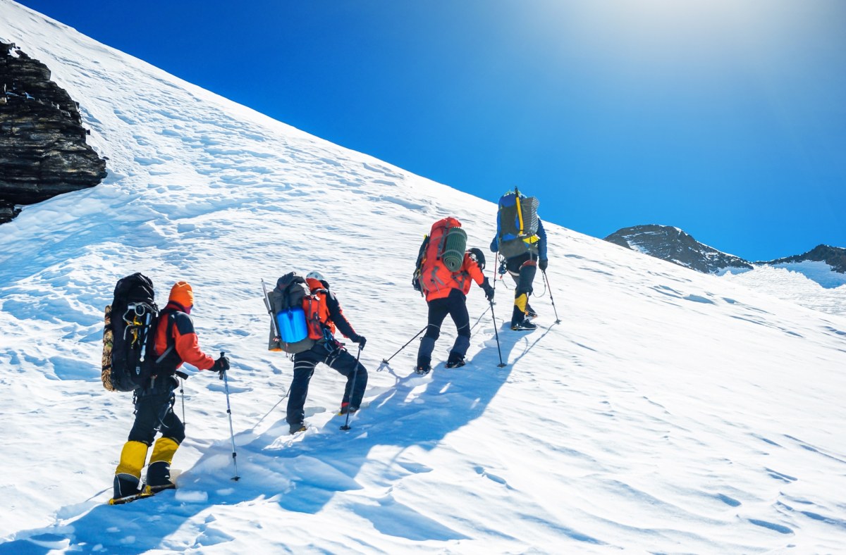 Tłok na dachu świata. Na Mount Everest pobito rekord