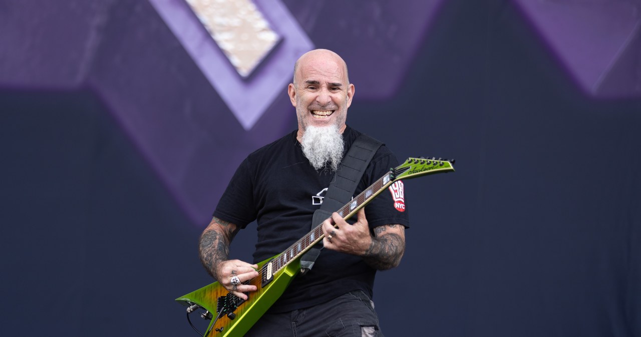 "Thrashowa petarda". Co legenda metalu szykuje przed powrotem do Polski?