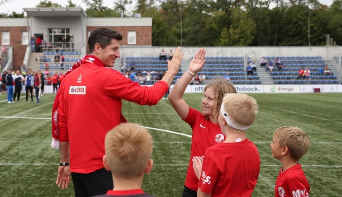 Trenerzy nie muszą wychować następcy Lewandowskiego. „Oto główna misja”