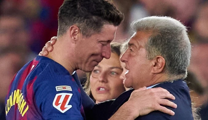 Laporta wypalił do Lewandowskiego na kolacji. Chce powrotu, a to nie koniec