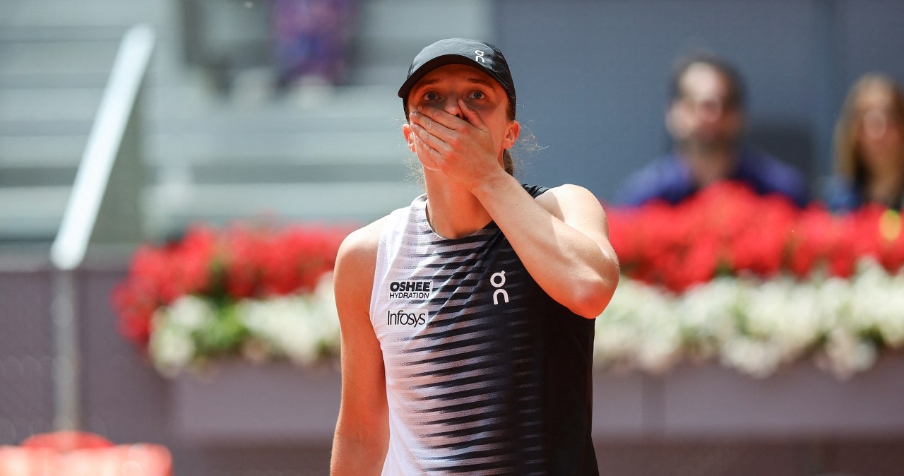 Świątek poznała rywalkę w Paryżu. Ostapenko na kursie Polki już na początku