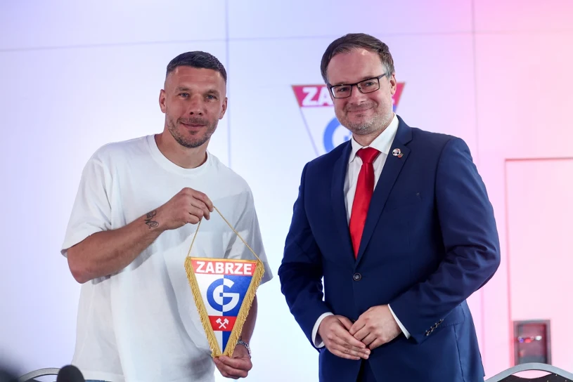 Podolski przejął Górnika. A potem odpowiedział ws. zakończenia kariery