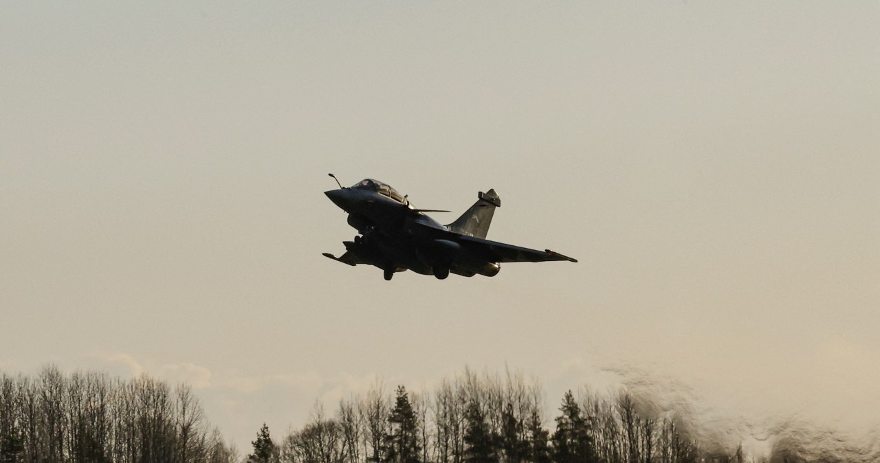 Litwa. Czerwony alert po incydencie z dronami. Stanowcza reakcja NATO Litwa. Czerwony alert po incydencie z dronami. Stanowcza reakcja NATO