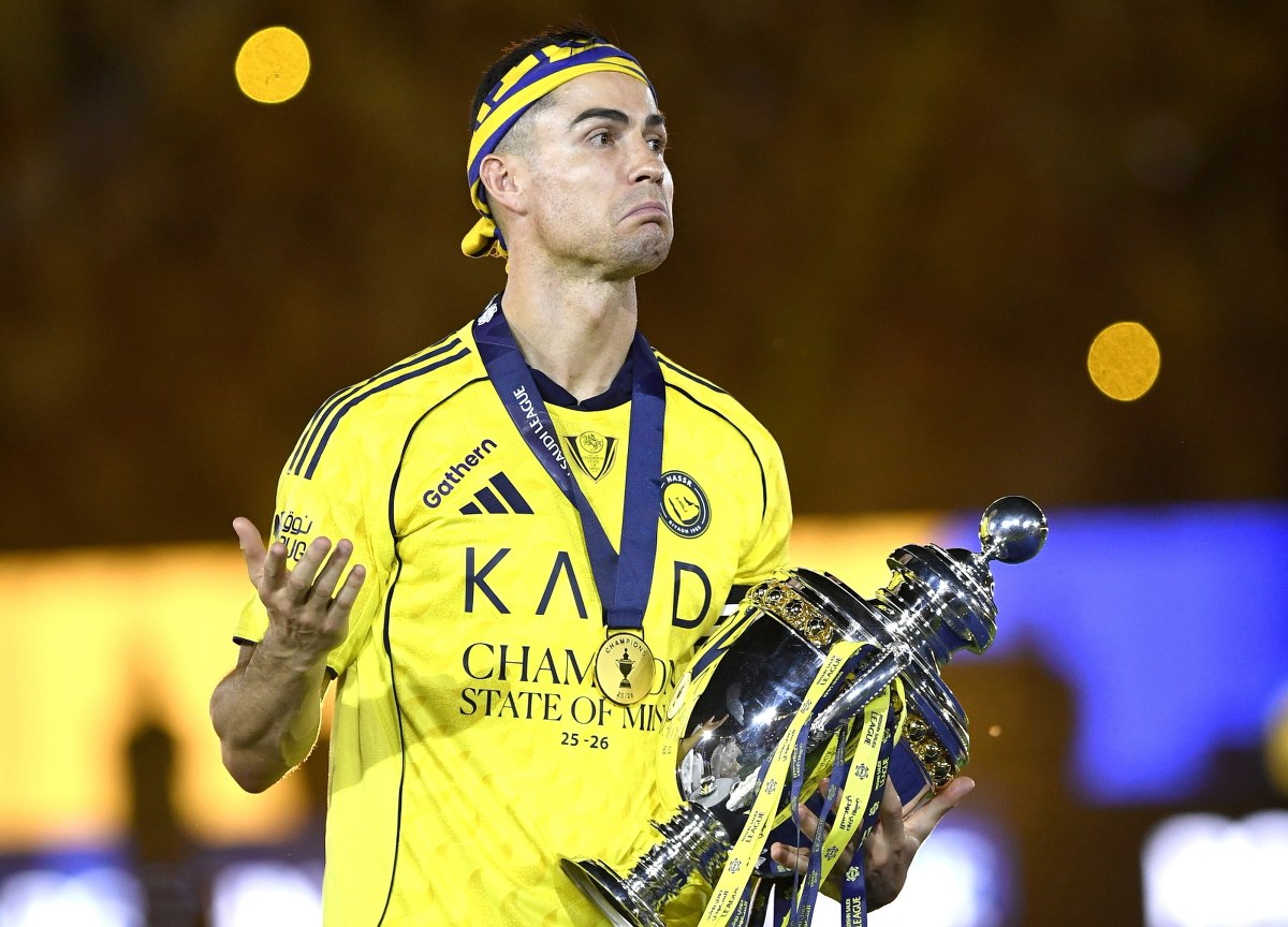 Ronaldo triumfuje. Dwa gole, tytuł i łzy wzruszenia