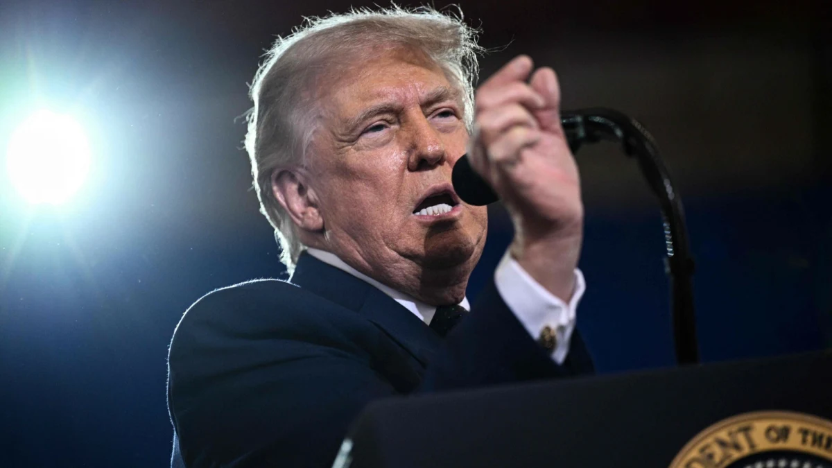Prezydent USA Donald Trump oznajmił w sobotę, że porozumienie z Iranem zostało w dużej mierze wynegocjowane, a obecnie omawiane są ostatnie szczegóły. Zapowiedział, że zostanie ono ogłoszone wkrótce i doprowadzi do otwarcia cieśniny Ormuz.