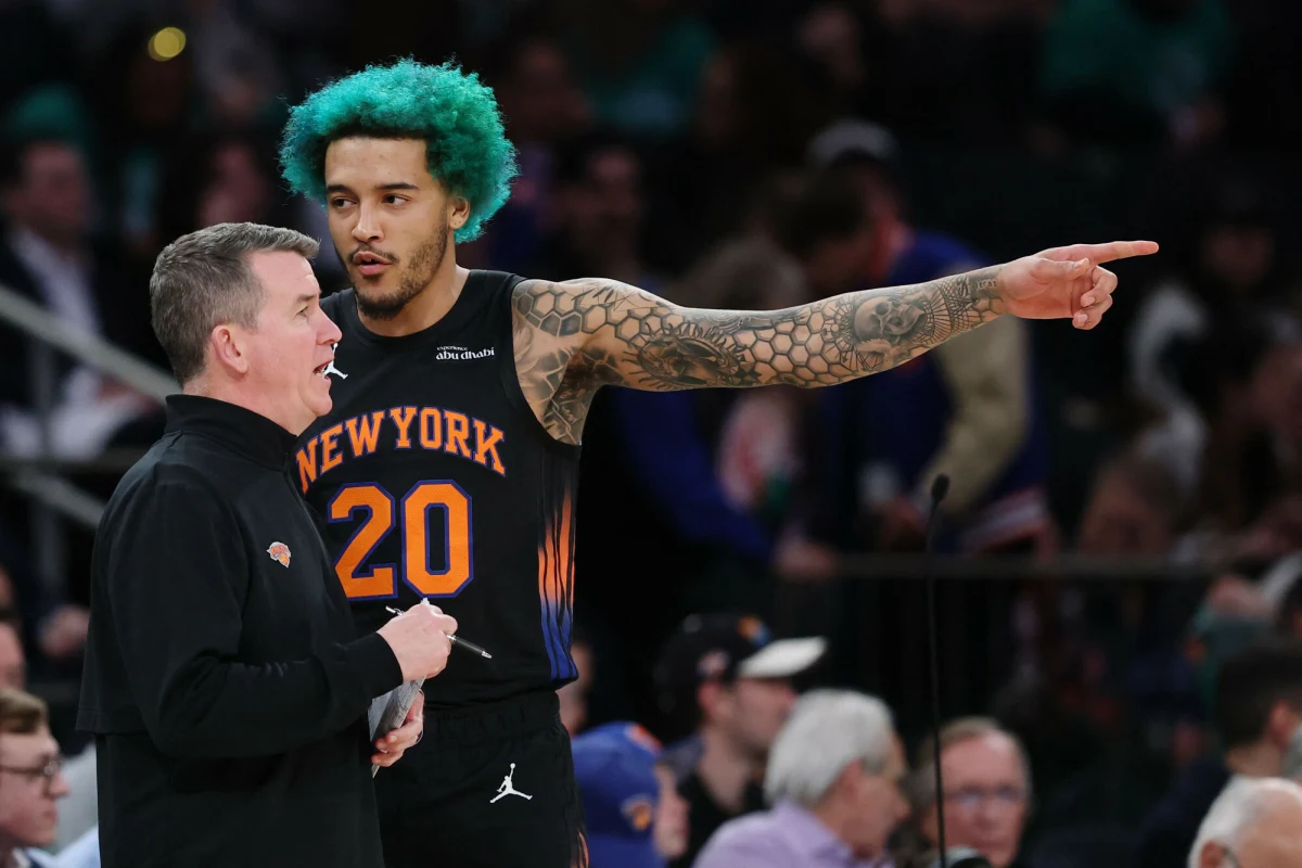 Koszykarze New York Knicks pokonali na wyjeździe Cleveland Cavaliers 121:108 w trzecim meczu finału Konferencji Wschodniej NBA. Nowojorczycy są już tylko jedno zwycięstwo od awansu do finału ligi. Jeremy Sochan tym razem nie pojawił się na parkiecie.