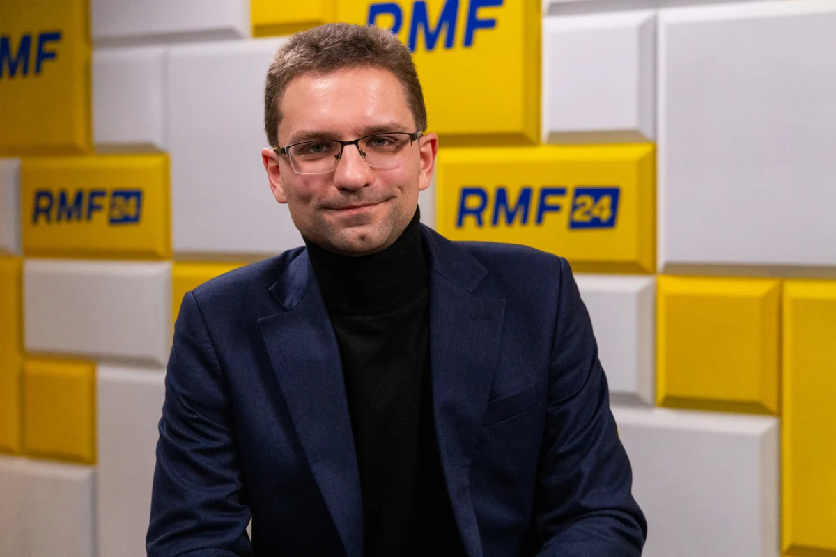 Po odwołaniu w referendum Aleksandra Michalskiego, zaczyna się rywalizacja o stanowisko prezydenta Krakowa. Swojego kandydata wystawi Nowa Lewica. Jak informują media, kandydatem Konfederacji będzie Bartosz Bocheńczak, były szef sztabu wyborczego Sławomira Mentzena. Czym partia chce przekonać mieszkańców Krakowa? Gościem w Popołudniowej rozmowie w RMF FM będzie Michał Wawer, poseł i wiceprzewodniczący Klubu Parlamentarnego Konfederacji.