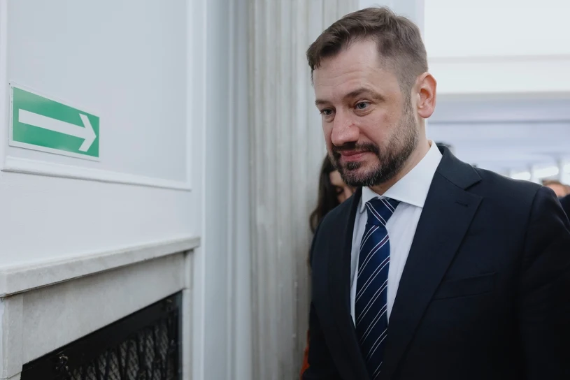 Jak się wali, to wszystko. Miszalski dostał cios od partyjnych kolegów