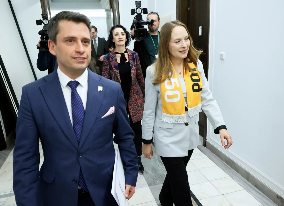 W najbliższych dniach Polska 2050 zdecyduje o swoim kandydacie na prezydenta Krakowa. Faworytem ma być szef klubu parlamentarnego Paweł Śliz. Według doniesień w grze o Wawel jest jeszcze dwóch kandydatów. Możliwe jest jeszcze poparcie kogoś spoza partii. 