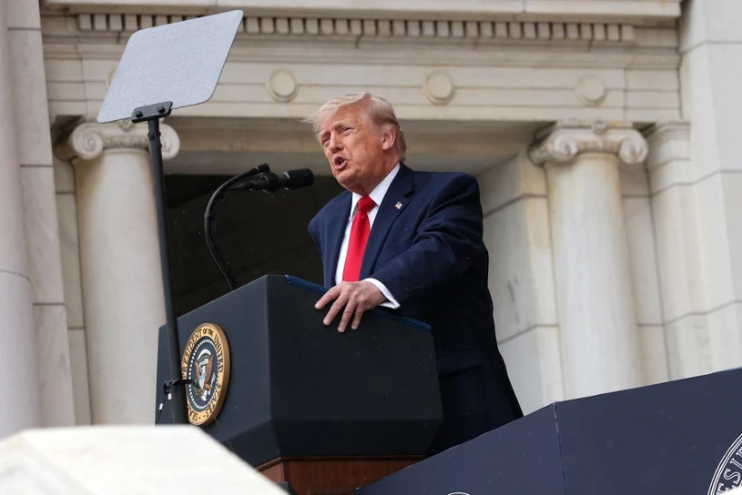 Donald Trump na granicy upadku. Czy to cisza przed burzą?