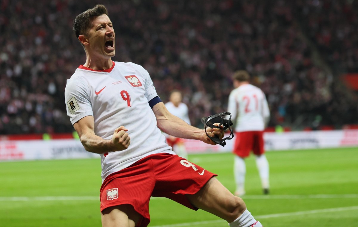 Lewandowski i kilka nowych twarzy. Urban ogłosił powołania
