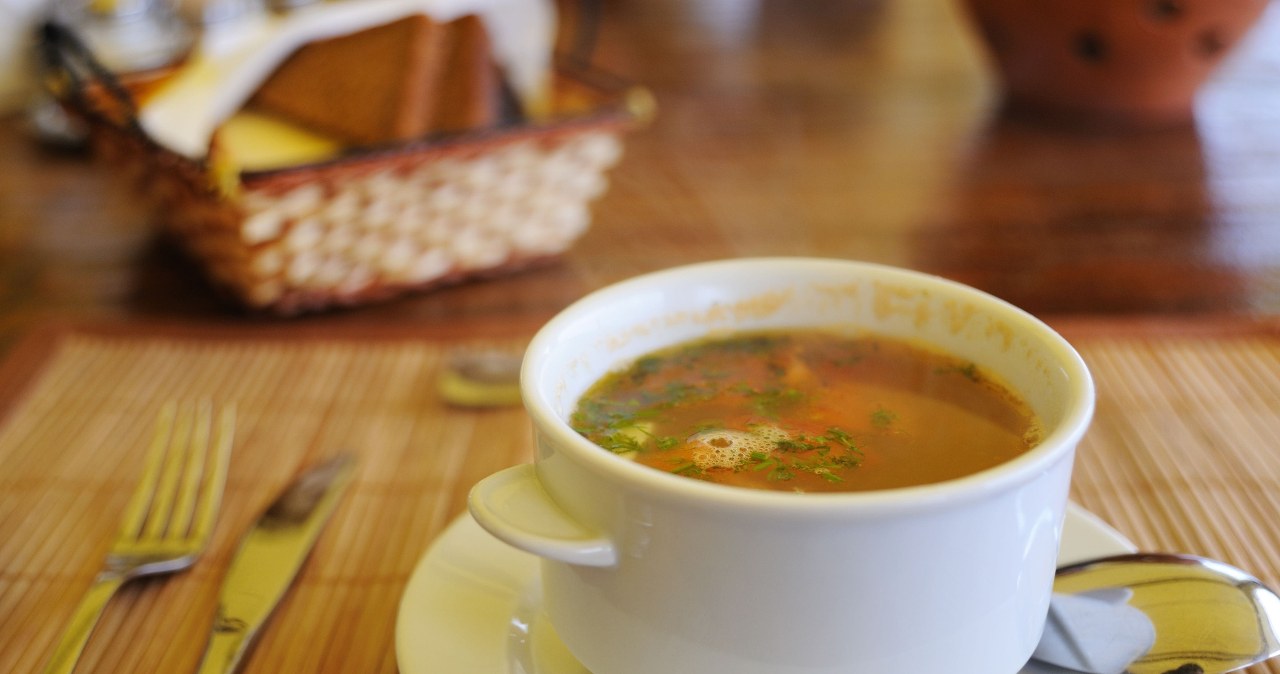 Amerykanie oszaleli na punkcie "chicken tea". Polacy pękają ze śmiechu
