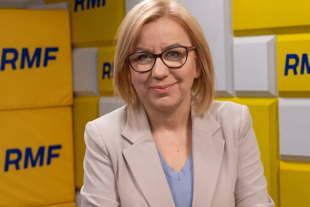Czy system kaucyjny w obecnej formie działa tak, jak zakładało ministerstwo? Kiedy poznamy jego pełną ocenę i czy rząd jest gotowy na rozszerzenie go o kolejne opakowania - mimo problemów z automatami, logistyką i dostępnością punktów zwrotu? Nie zabraknie też wątku "sprytnych" sposobów zarabiania na kaucji i pytania o to, czy państwo zamierza nadążyć za kreatywnością obywateli. Gościem Tomasza Terlikowskiego w Porannej rozmowie w RMF FM będzie minister klimatu i środowiska Paulina Hennig-Kloska z klubu Centrum.