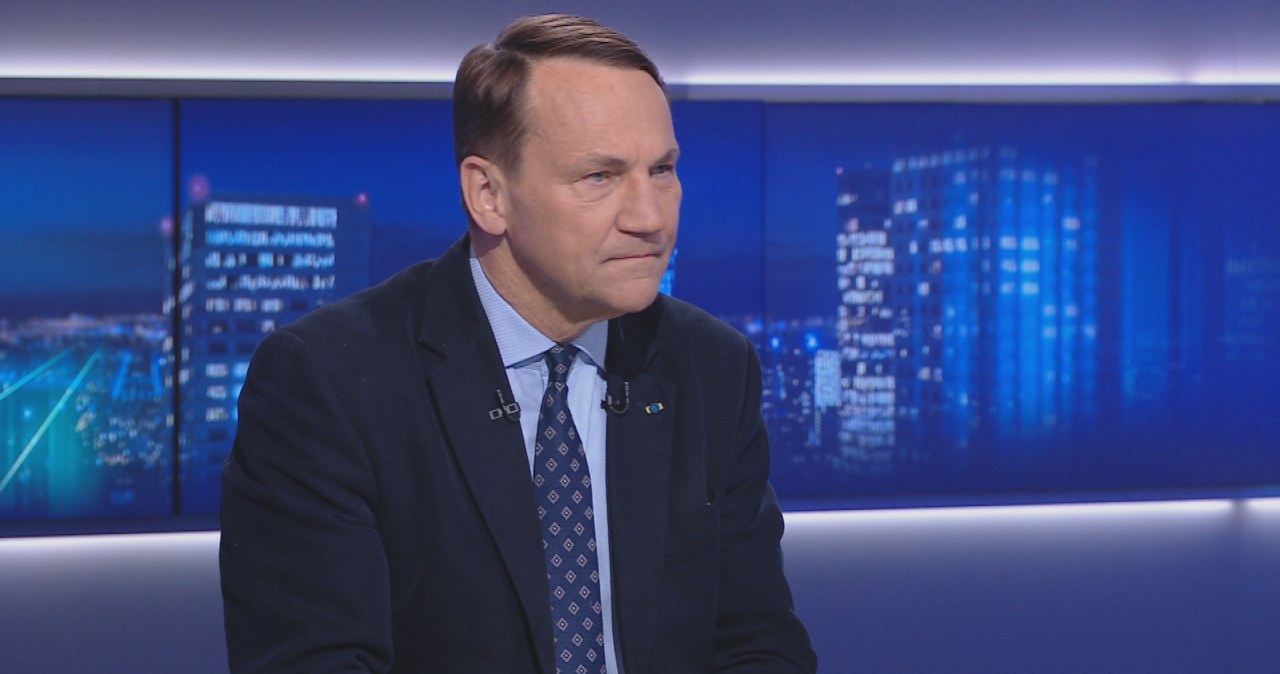 Marcin Romanowski zlokalizowany? Radosław Sikorski skomentował doniesienia Marcin Romanowski zlokalizowany? Radosław Sikorski skomentował doniesienia