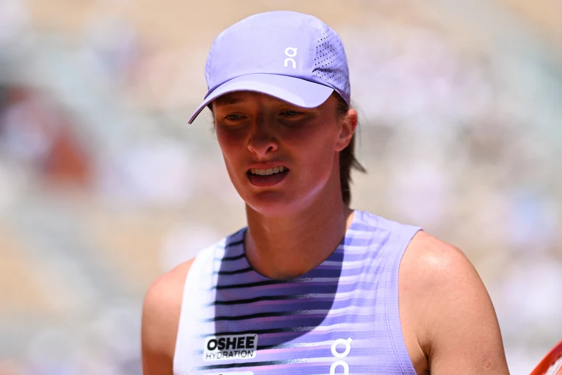Świątek walczyła z paryskim upałem. Dwusetowe starcie z mistrzynią WTA 500